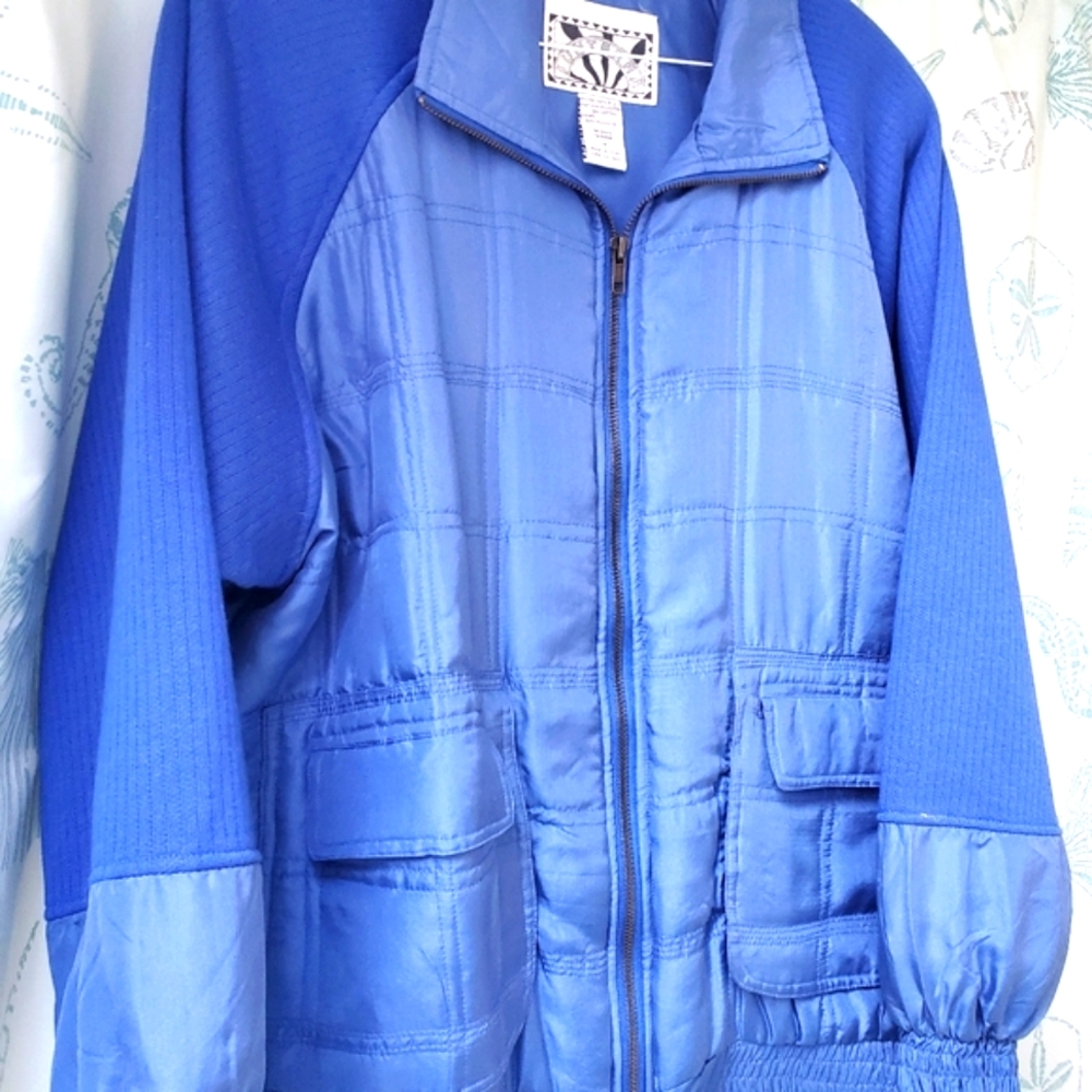 Retro SUNTERRA Ladies Windsuit.Jacket/Pants Not worn.Quilted/Poly/Silk Sz Medium